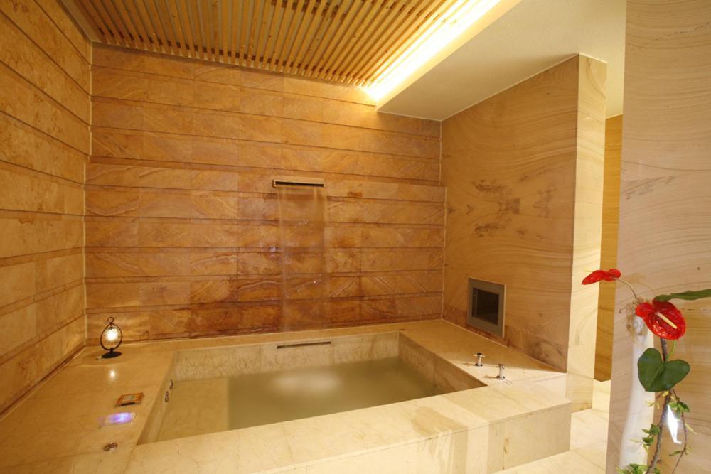 Chateau Boutique Motel Taichung Esterno foto
