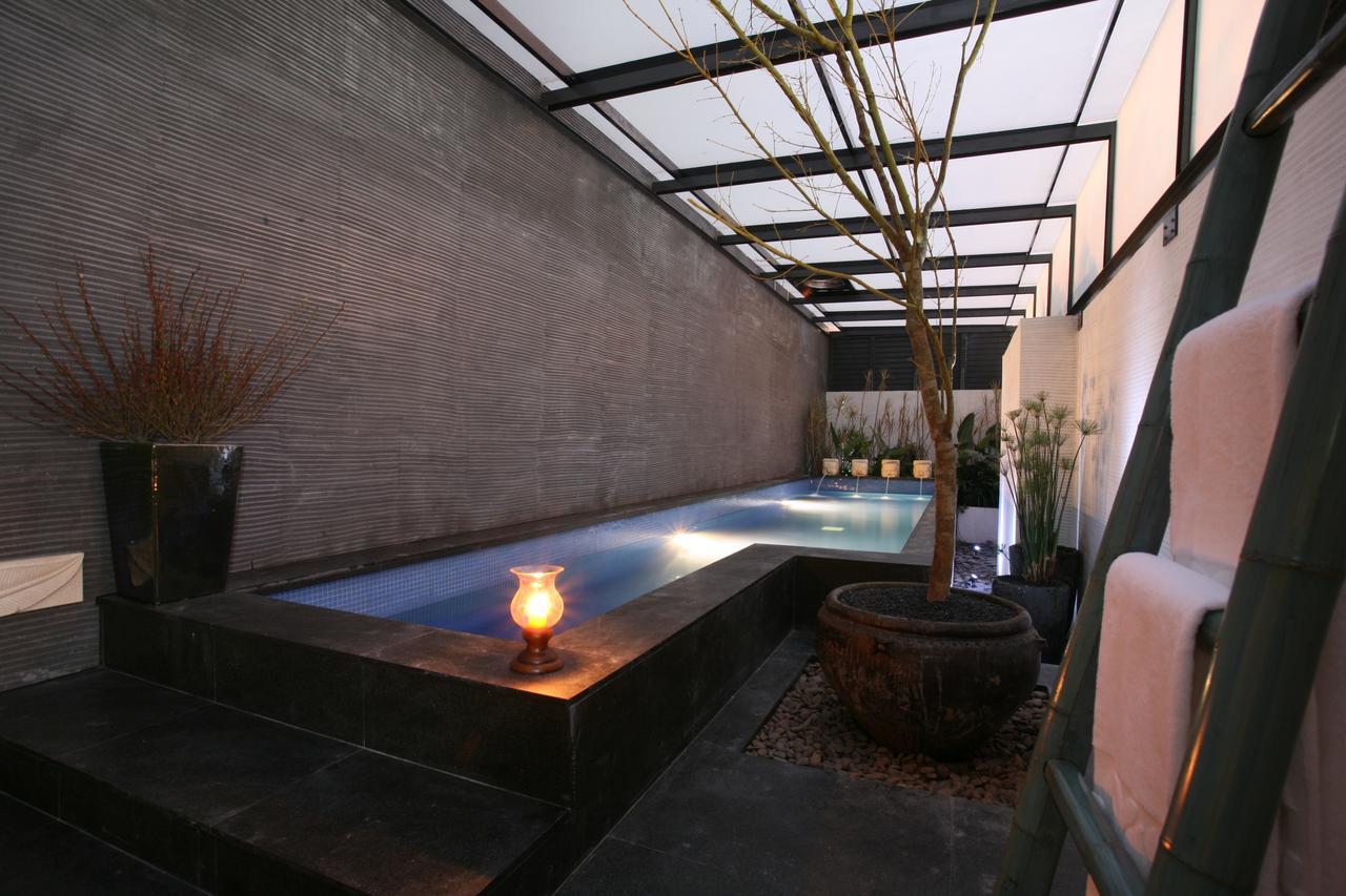 Chateau Boutique Motel Taichung Esterno foto
