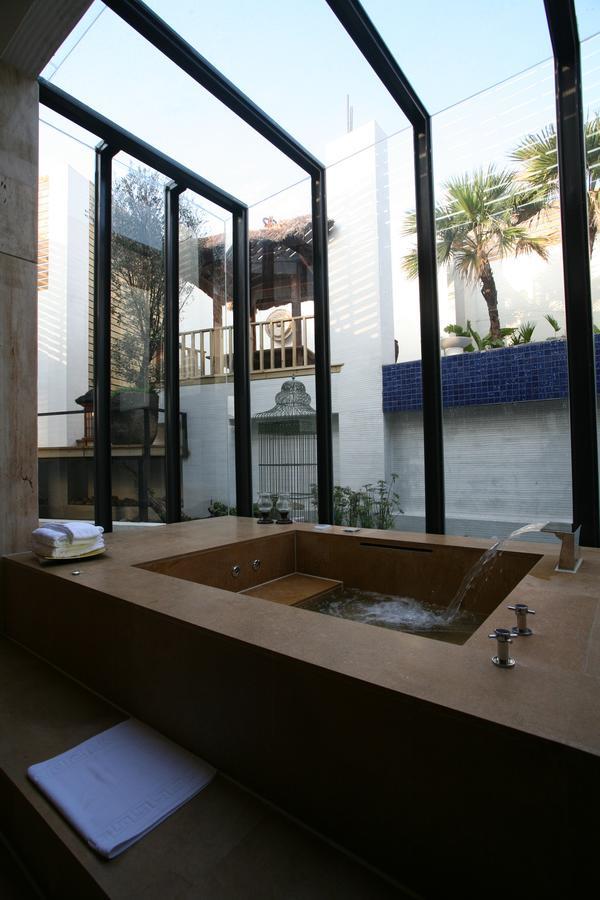Chateau Boutique Motel Taichung Esterno foto