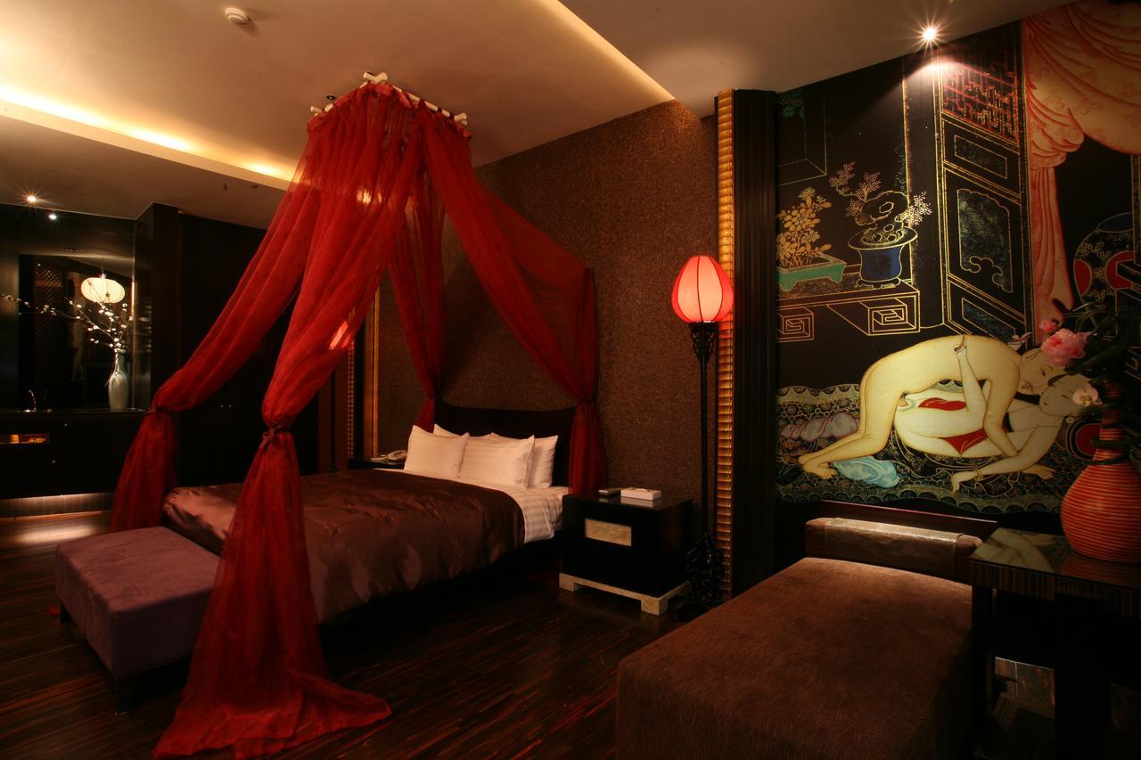 Chateau Boutique Motel Taichung Esterno foto