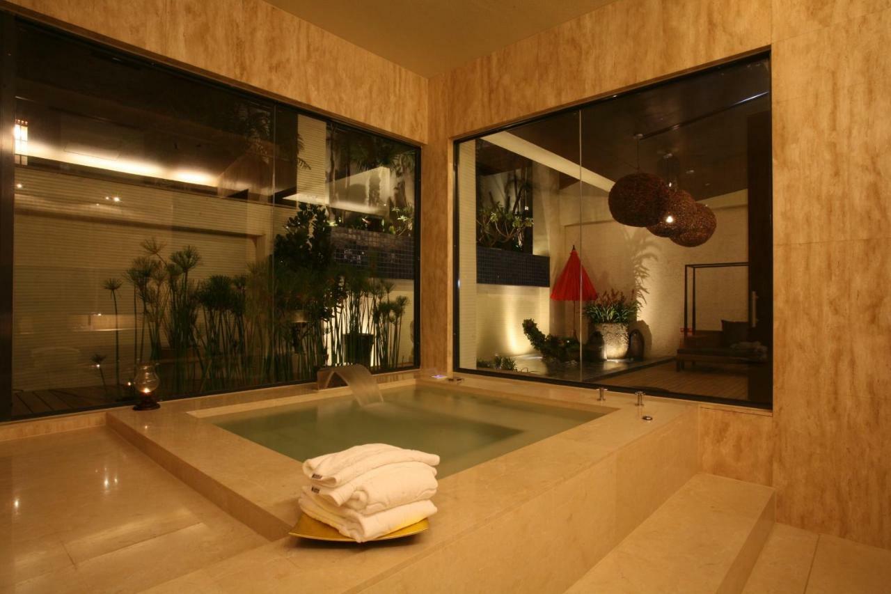 Chateau Boutique Motel Taichung Esterno foto