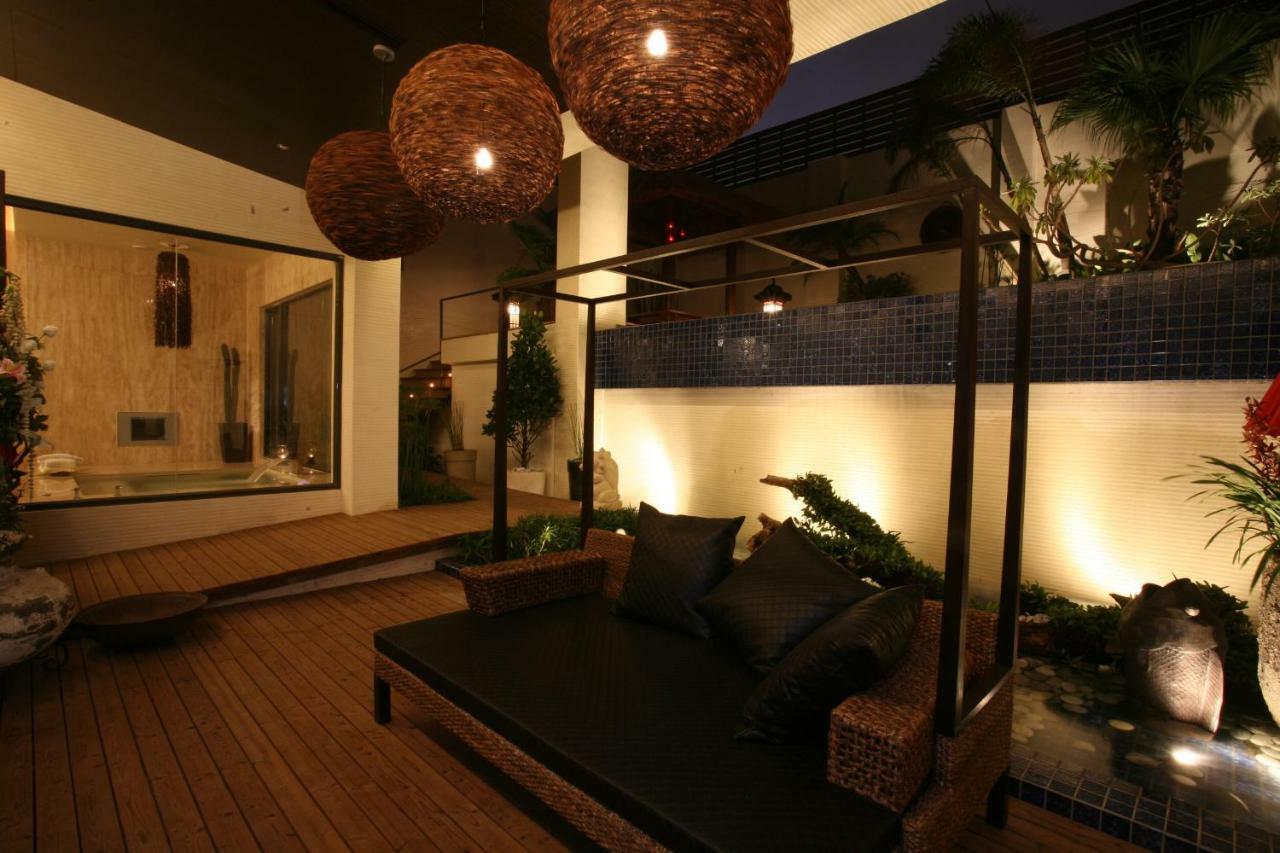 Chateau Boutique Motel Taichung Esterno foto